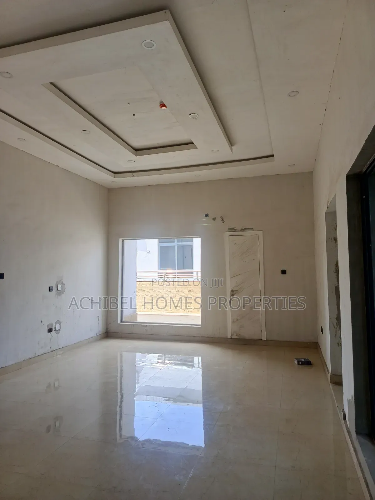 3bdrm Apartment in Off Adeola Odeku for rent in Adeola Odeku