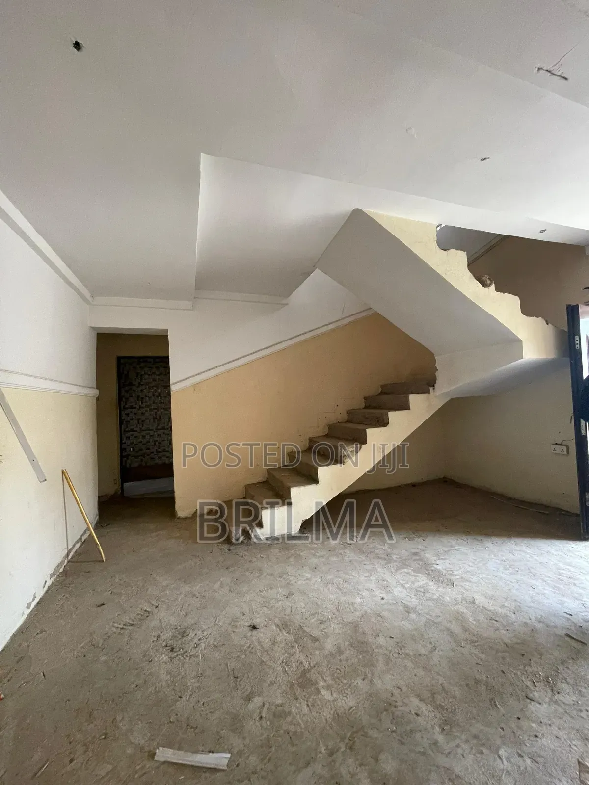 4bdrm Duplex in Kado for sale in Kado