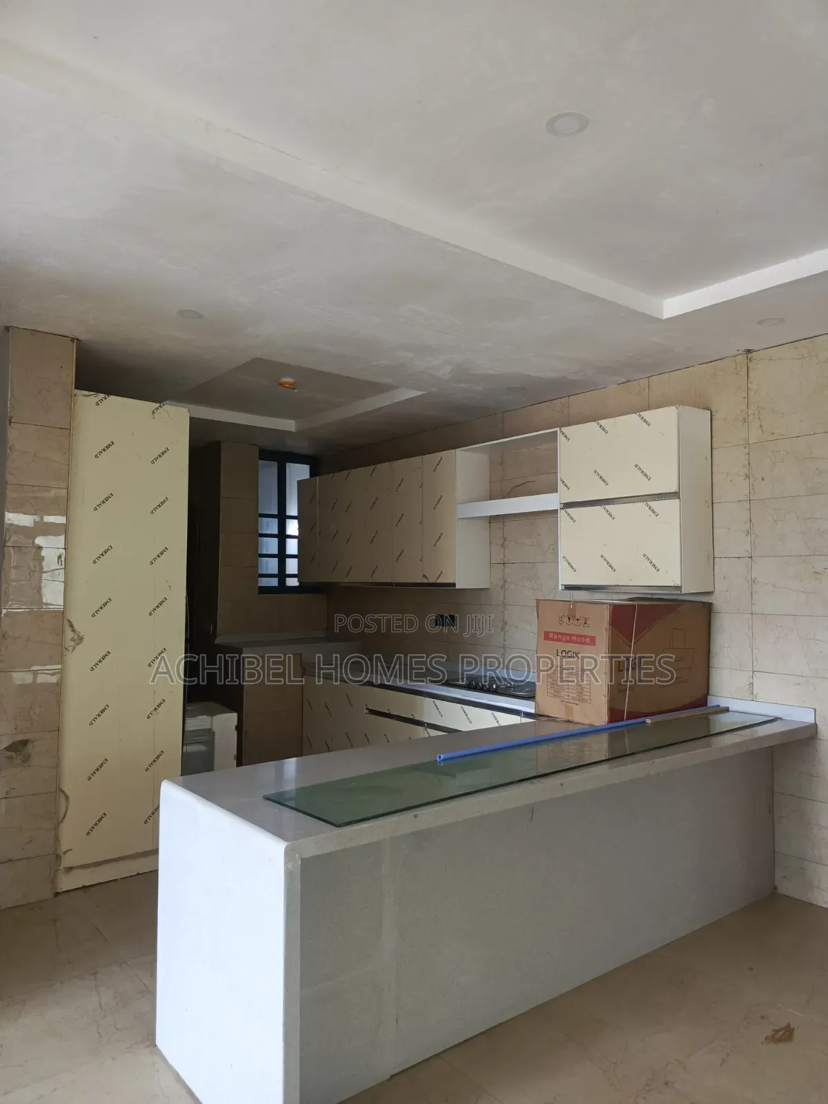Furnished 3bdrm Apartment in Off Kofo Abayomi, Adeola Odeku for sale in Adeola Odeku