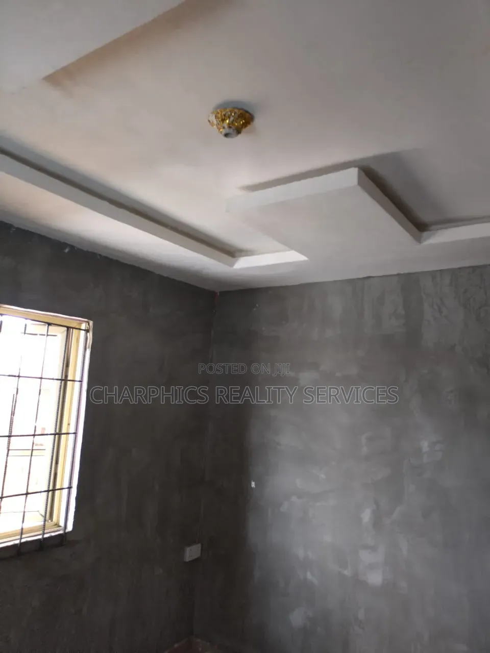 Furnished 3bdrm Block of Flats in Aguda / Surulere for sale in Aguda / Surulere