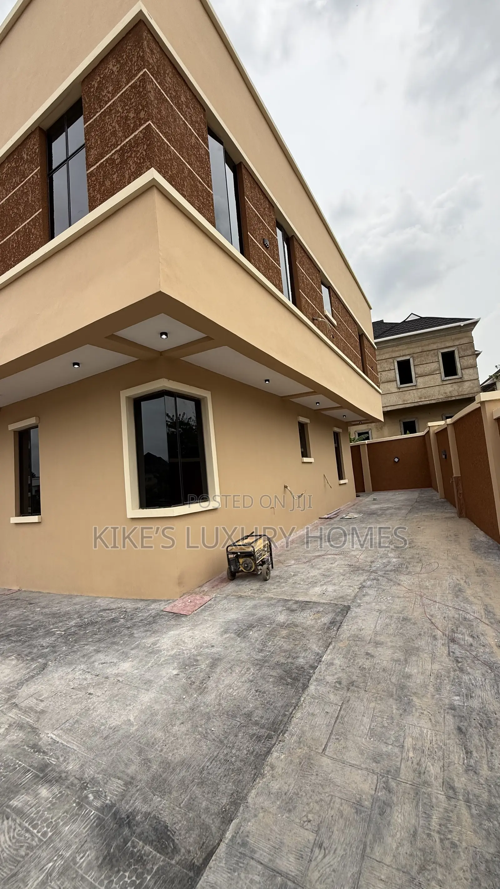 4bdrm Duplex in Carlton Gate Estate, Akobo for sale in Akobo