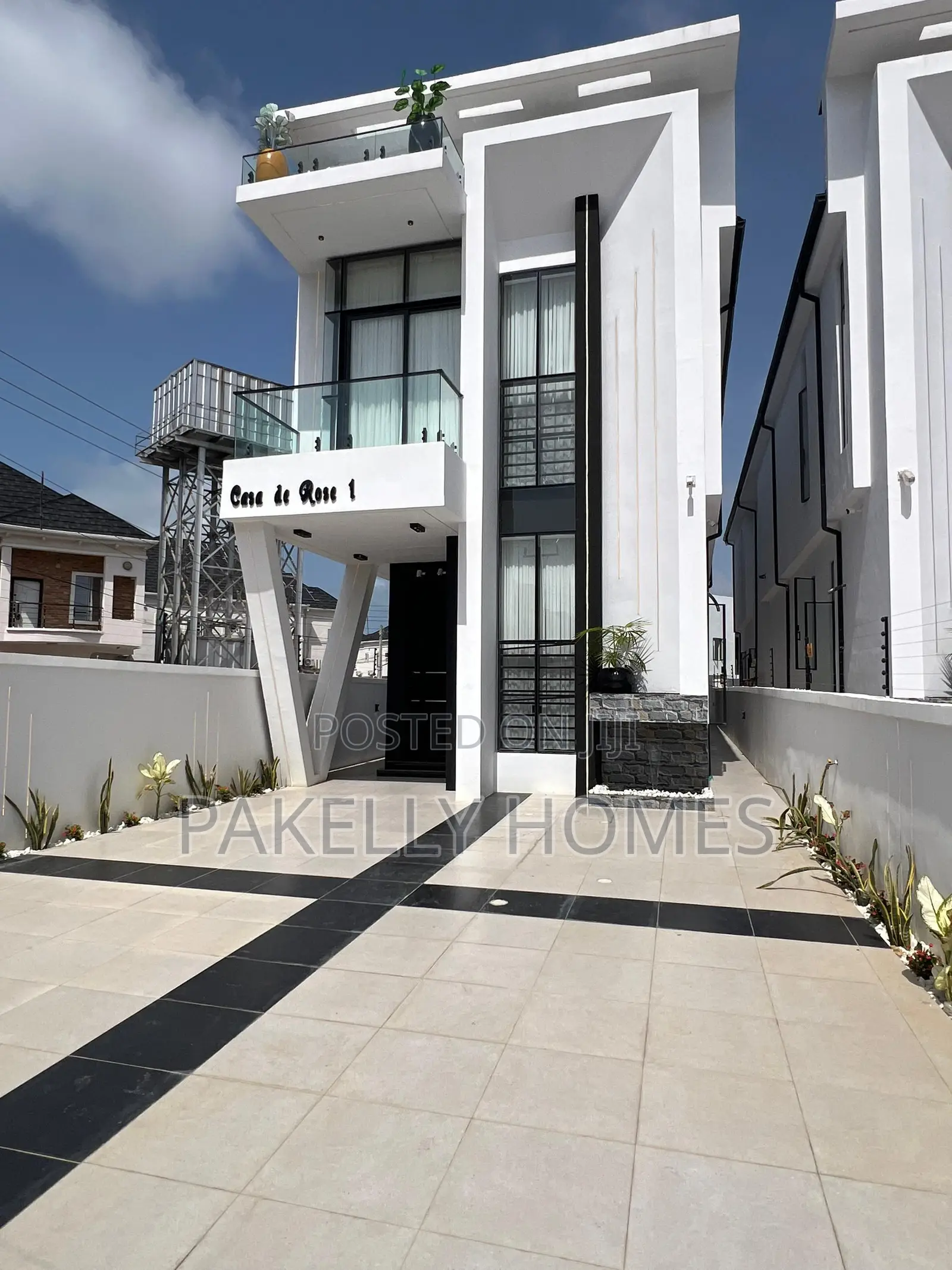 Exquisite Spacious Luxury 5 Bedroom Detached Duplex in Ikota