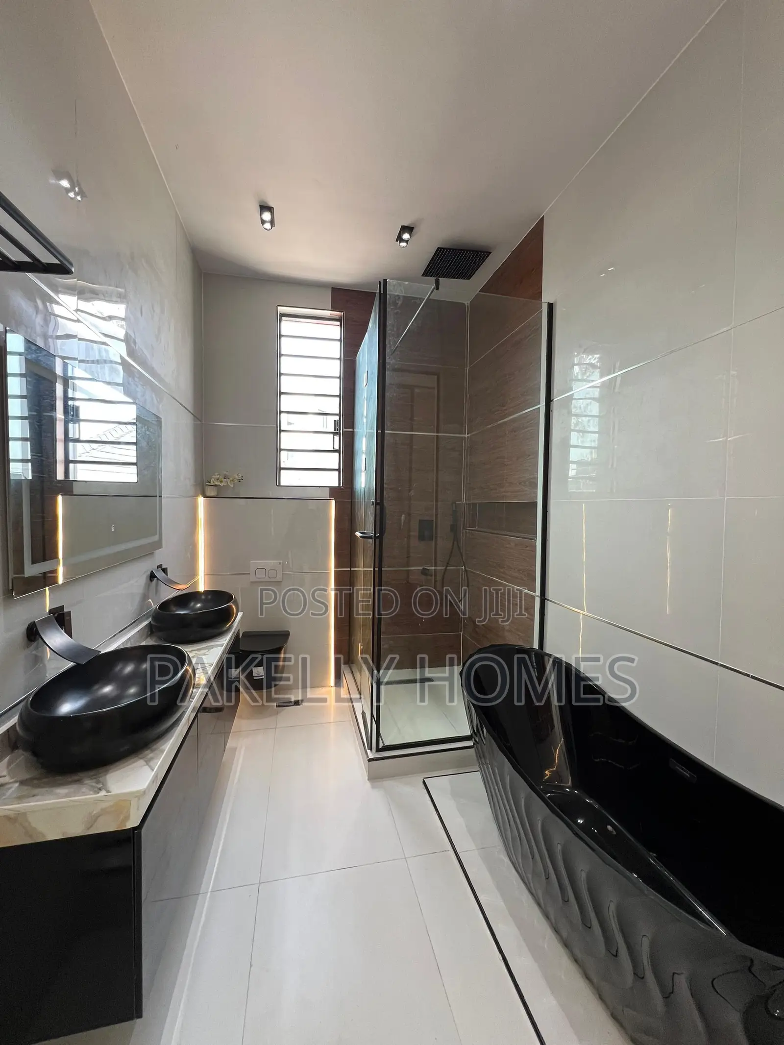 Exquisite Spacious Luxury 5 Bedroom Detached Duplex in Ikota