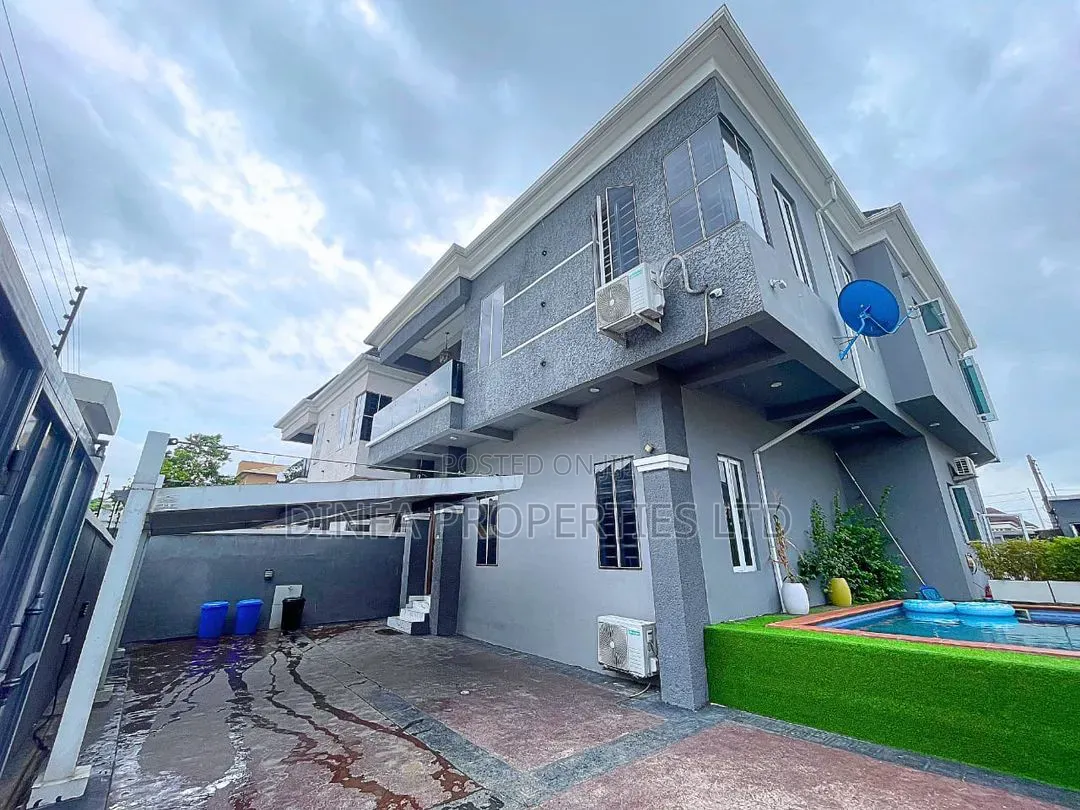 Furnished 5bdrm Duplex in Ikota for sale in Ikota
