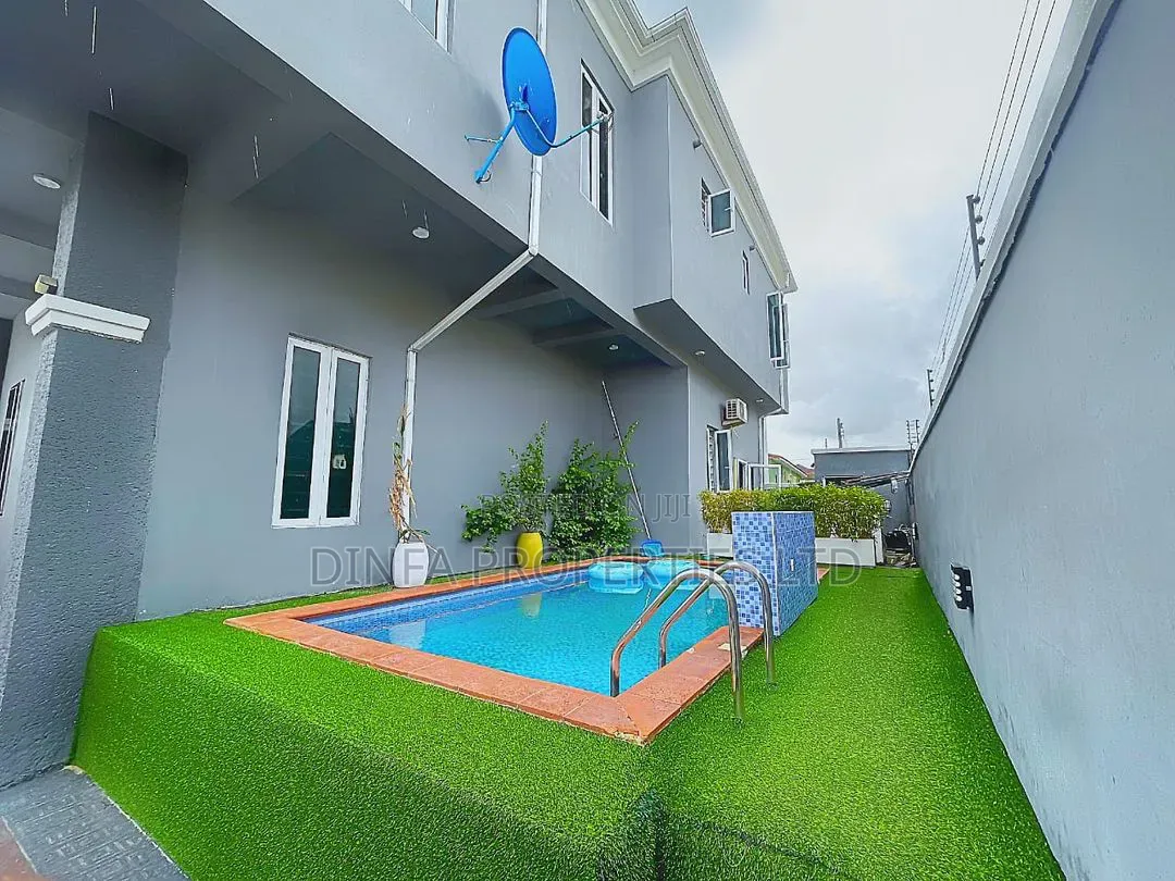 Furnished 5bdrm Duplex in Ikota for sale in Ikota