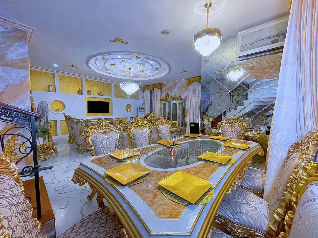 Furnished 5bdrm Duplex in Lekki County Home, for sale in Ikota