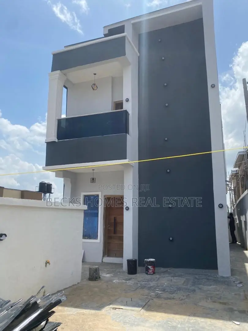 4bdrm Duplex in Mercy Land, Magodo for sale in Magodo
