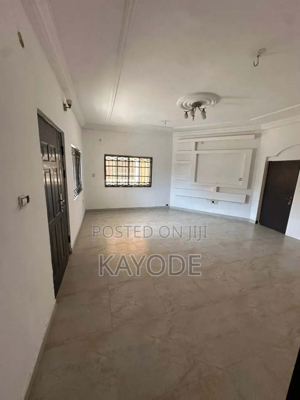 1bdrm Shared Apartment in Agungi for rent in Agungi