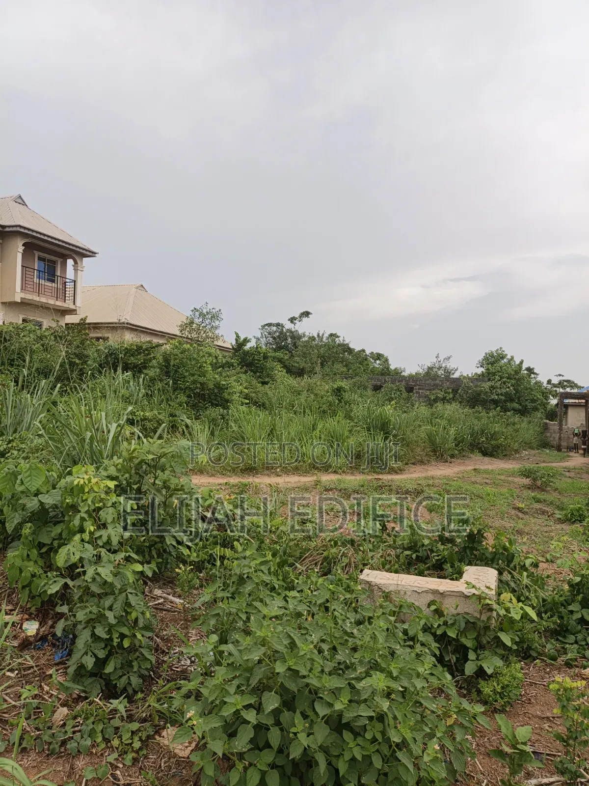Dry Half Plot of Land at Parkview Estate, Ikorodu in Ijede / Ikorodu