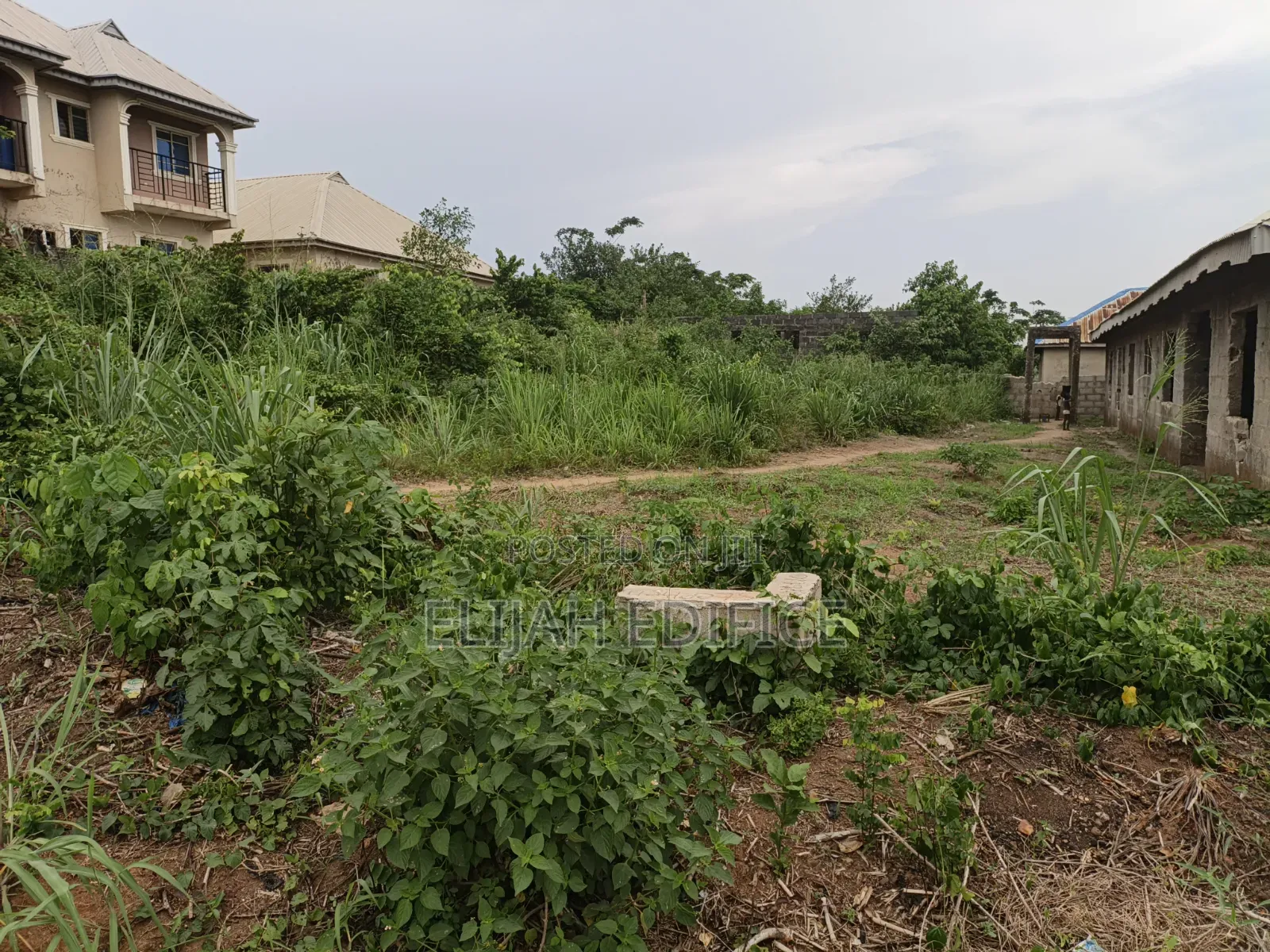 Dry Half Plot of Land at Parkview Estate, Ikorodu in Ijede / Ikorodu