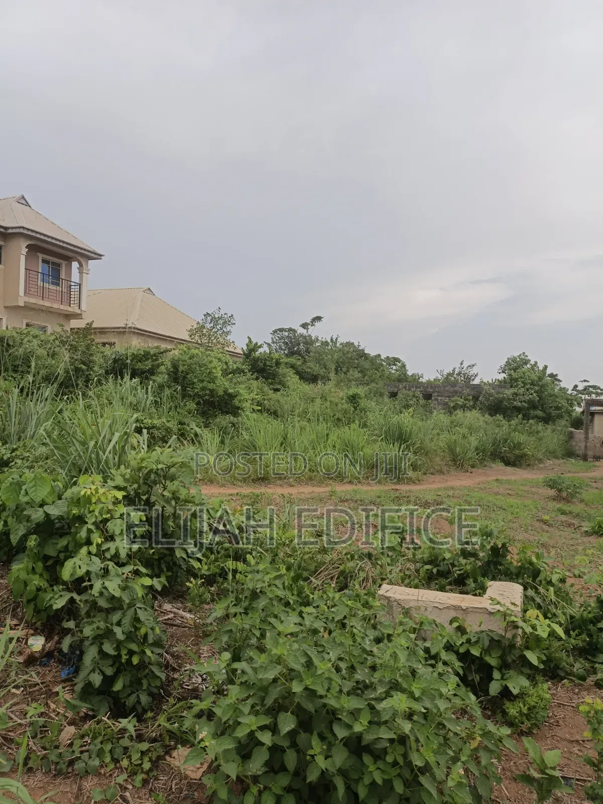 Dry Half Plot of Land at Parkview Estate, Ikorodu in Ijede / Ikorodu