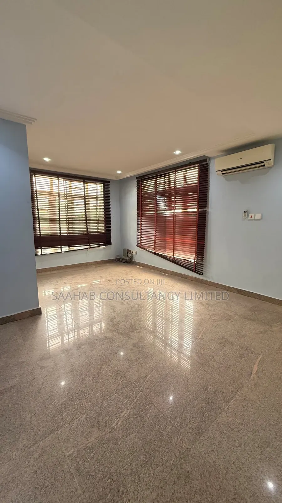 3bdrm Apartment in B&H, Garki for sale in Garki