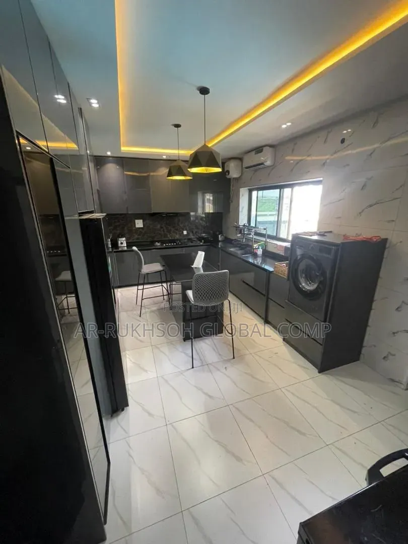4bdrm Duplex in Lugbe, FHA for sale in FHA