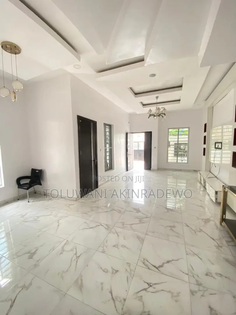 4bdrm Duplex in Oral Estate, Lekki Expressway for rent in Lekki Expressway