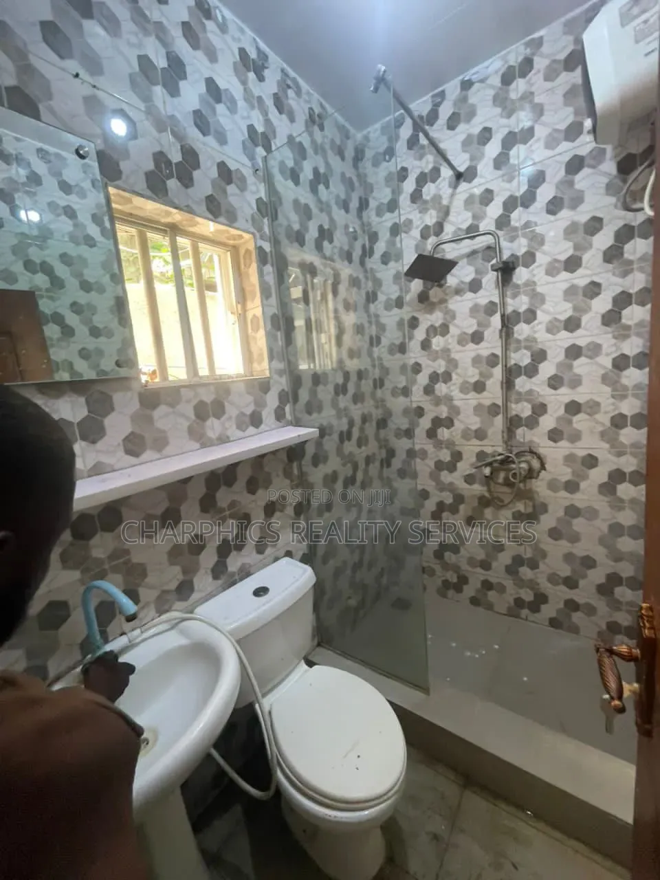 Studio Apartment in Lekki Phase 1 for rent in Lekki Phase 1