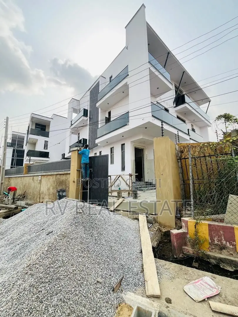 4bdrm Duplex in Omole Phase 1 for sale in Omole Phase 1