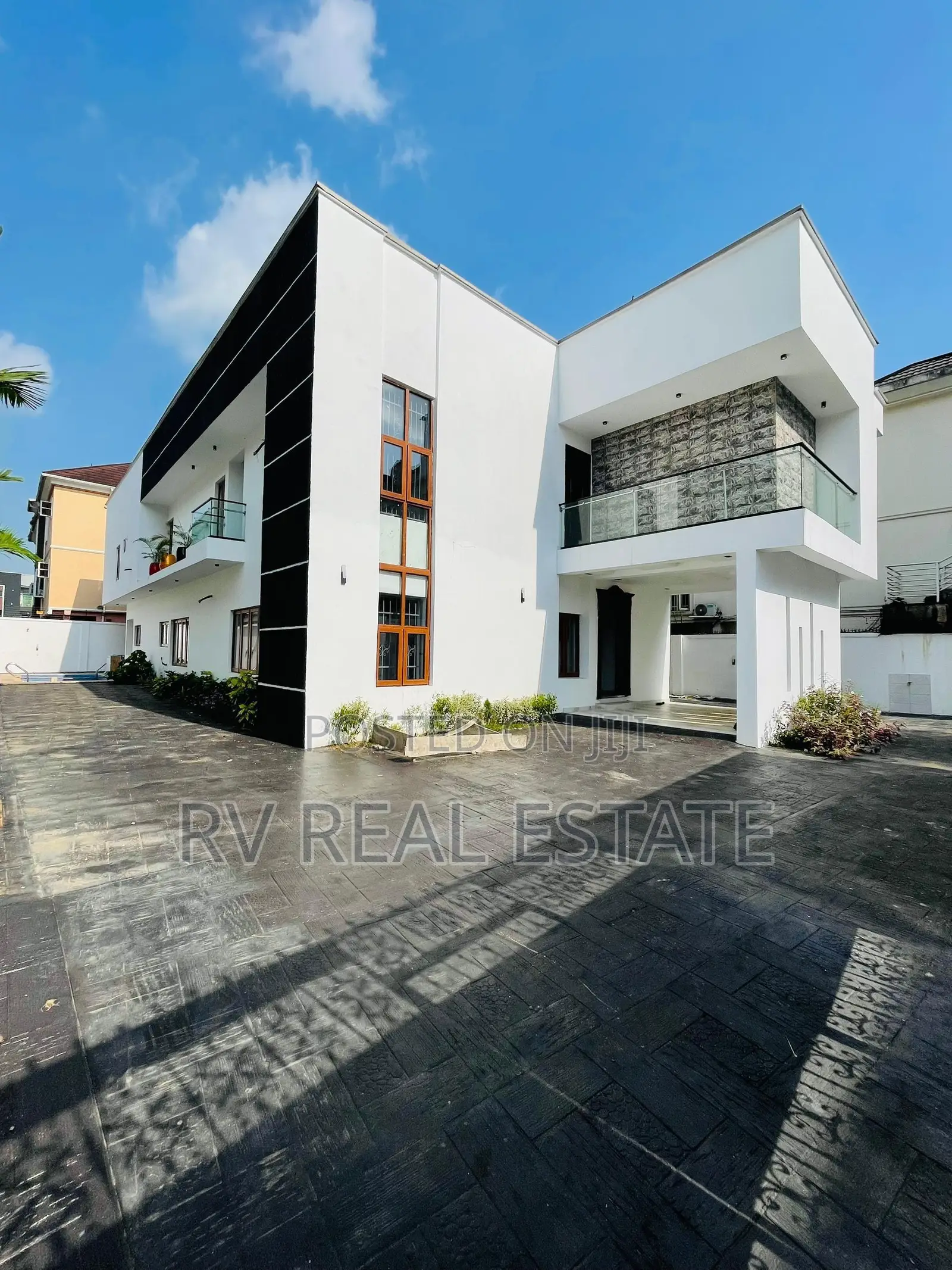 6bdrm Duplex in Ikeja GRA for sale in Ikeja GRA