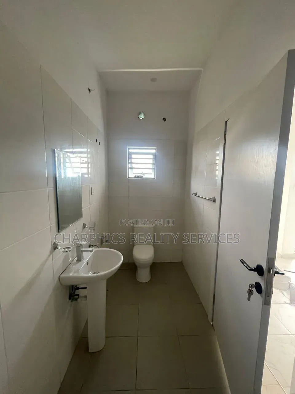 3bdrm Duplex in Lekki Phase 2 for rent in Lekki Phase 2