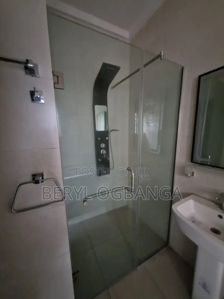 4bdrm House in Ikota for sale in Ikota