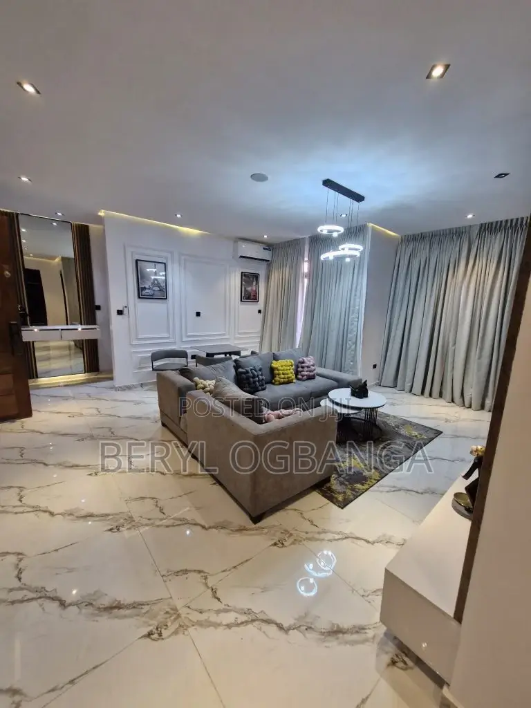 Furnished 2bdrm Apartment in Ikate for sale in Ikate