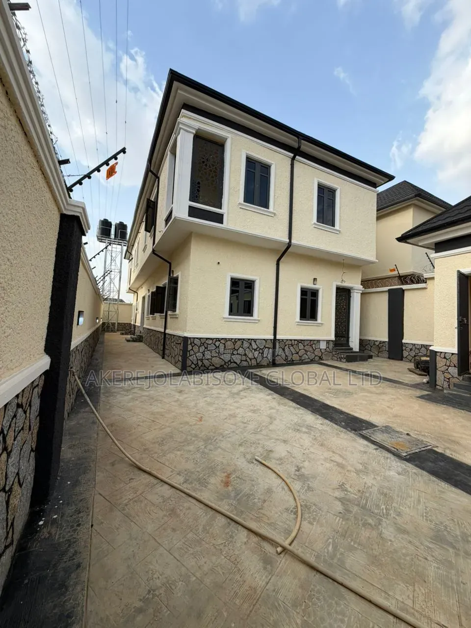 4bdrm Duplex in Apo, Abuja for sale in Apo Resettlement