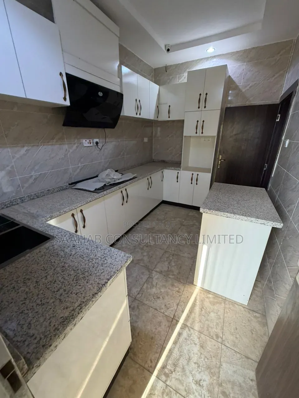4bdrm Duplex in Larex, Wumba for sale in Wumba