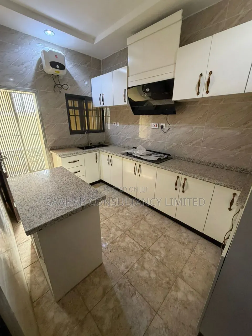 4bdrm Duplex in Larex, Wumba for sale in Wumba