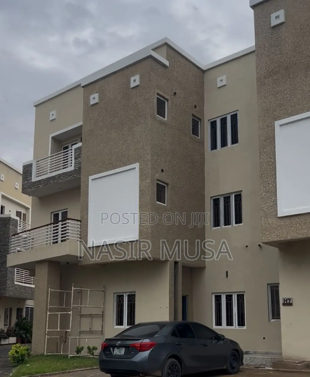 6bdrm Duplex in Guzape District for sale in Guzape District