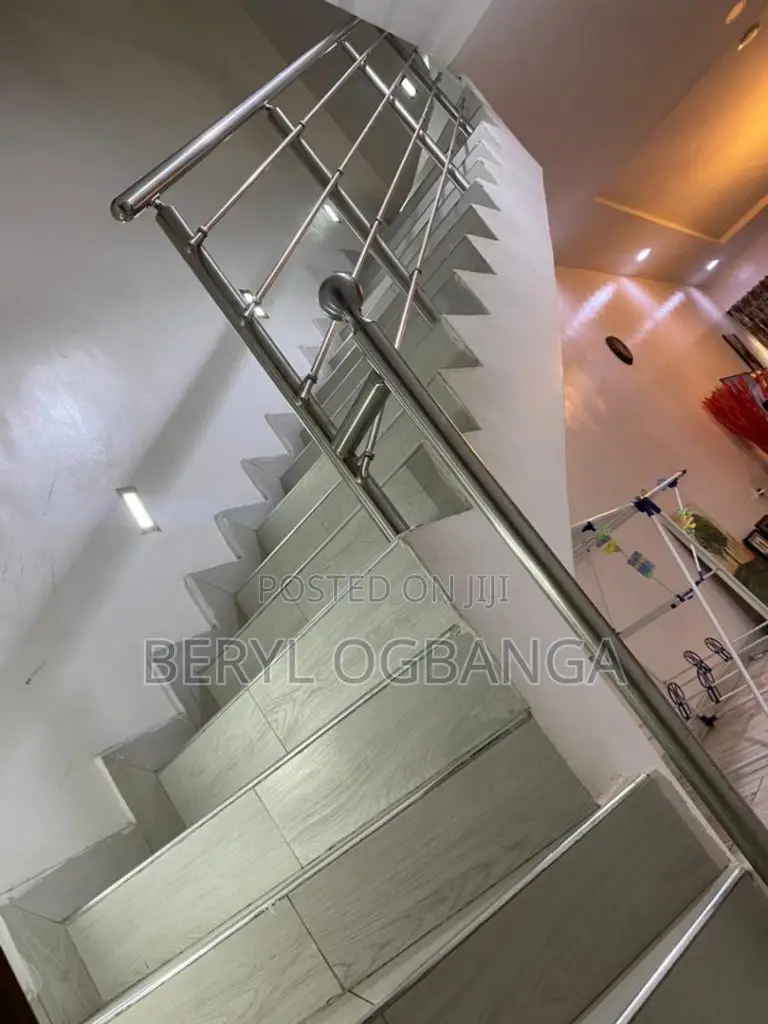4bdrm Duplex in Osapa london for sale in Osapa london
