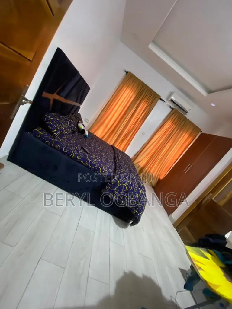 4bdrm Duplex in Osapa london for sale in Osapa london