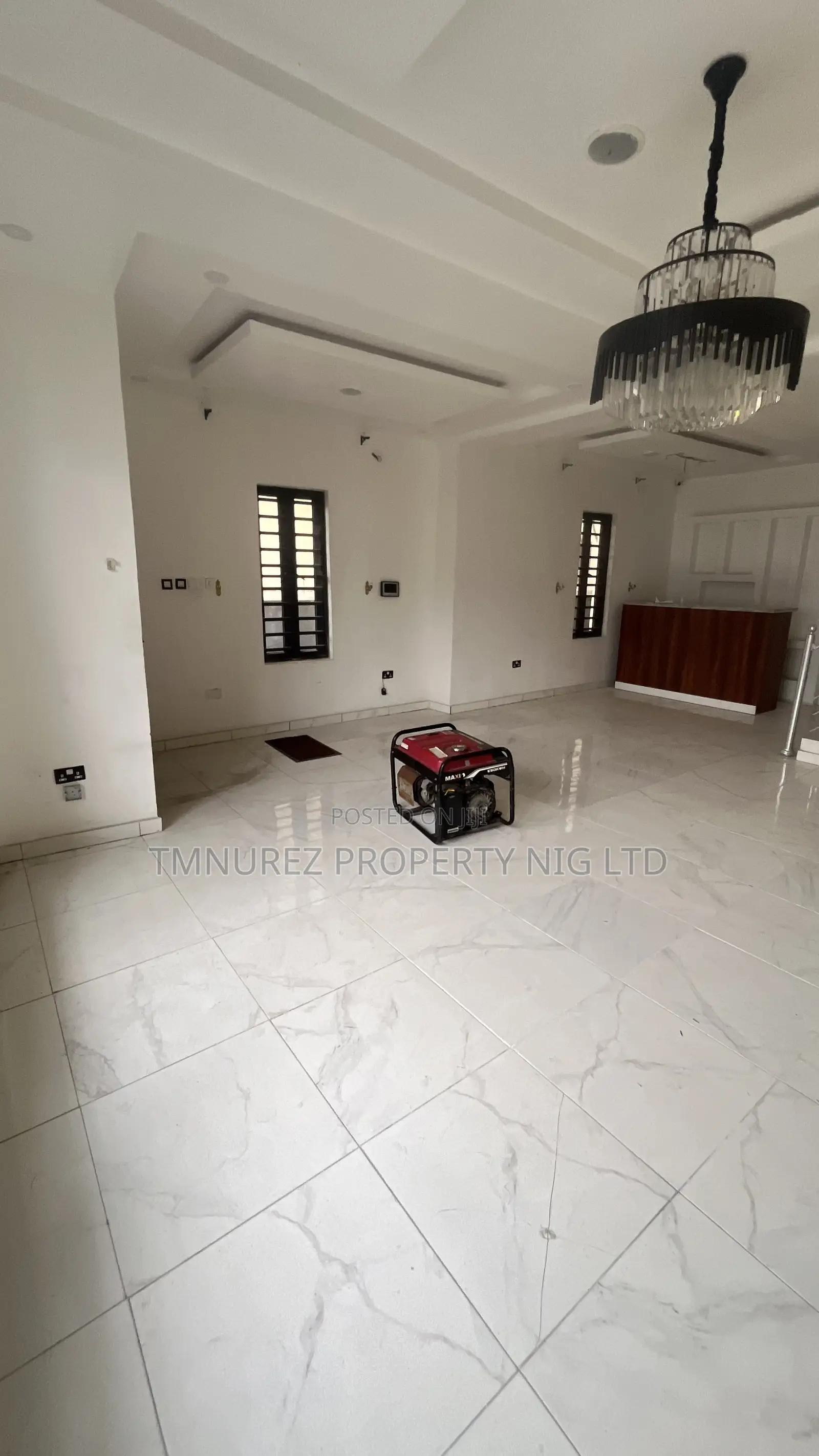 5bdrm Duplex in Ikota for rent in Ikota