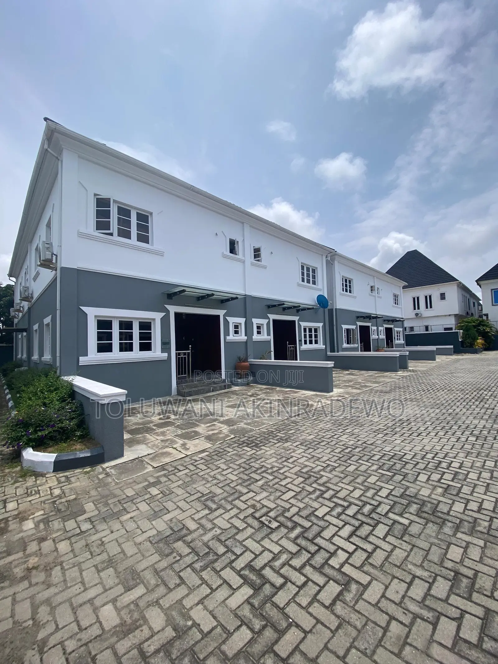4bdrm Duplex in Oral Estate, Lekki Expressway for rent in Lekki Expressway