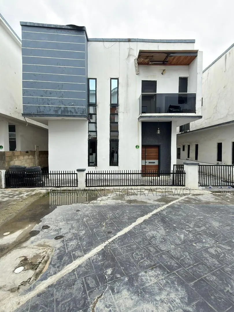 3bdrm Duplex in Ajah, Off Lekki-Epe Expressway for rent in Off Lekki-Epe Expressway