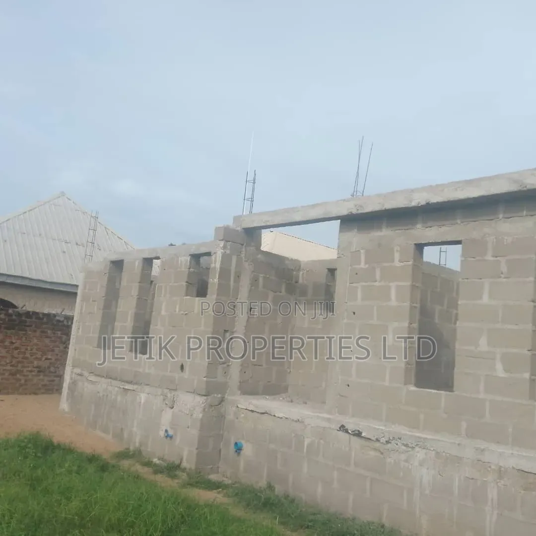 3bdrm Bungalow in Federal Low Cost, for sale in Makurdi