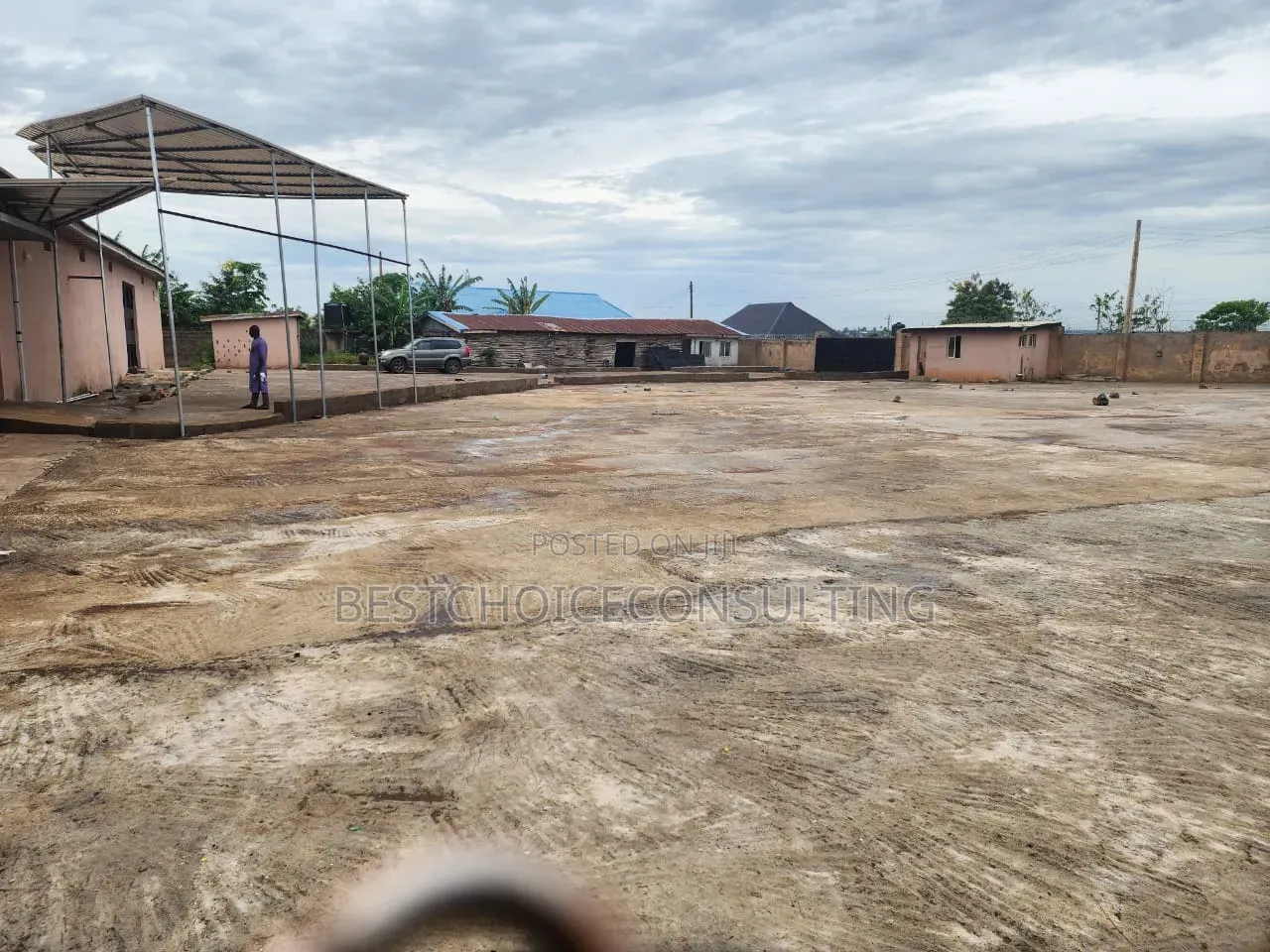 Warehouse for Lease With Apartment and Offices in Ibadan