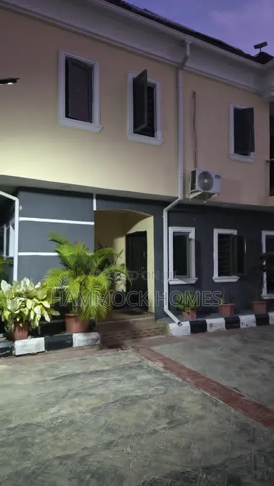 3bdrm Duplex in Oluwo Kékeré, Basorun for rent in Basorun