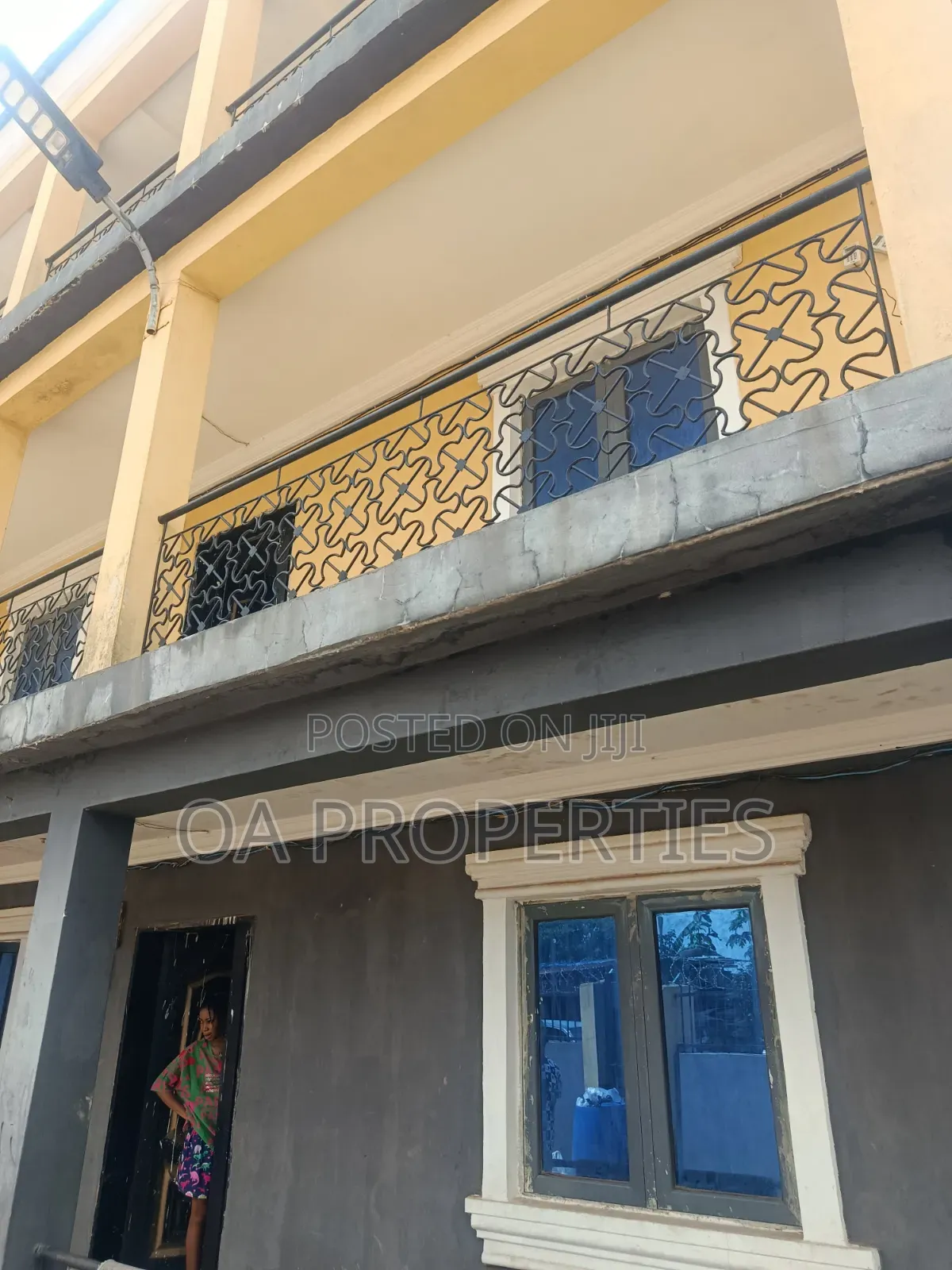 18bdrm Apartment in Ibadan for sale in Ibadan