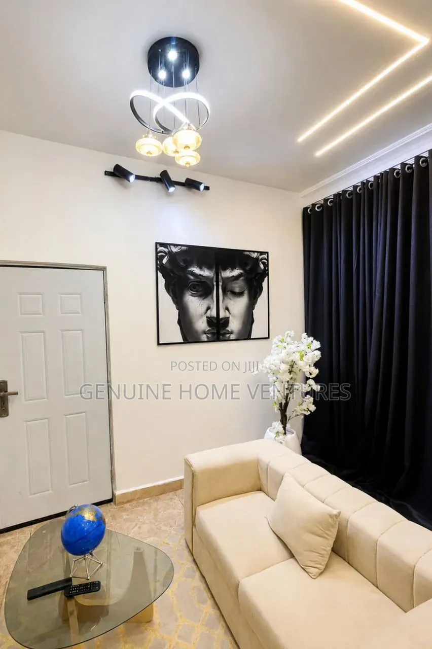 Furnished Mini Flat in Canal West Estate for rent in Osapa london