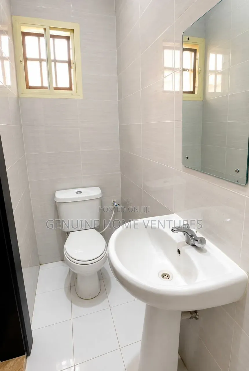 Furnished Mini Flat in Canal West Estate for rent in Osapa london