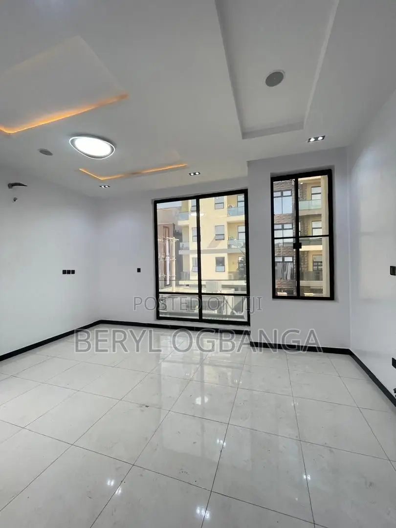 4bdrm Duplex in Ikate for rent in Ikate