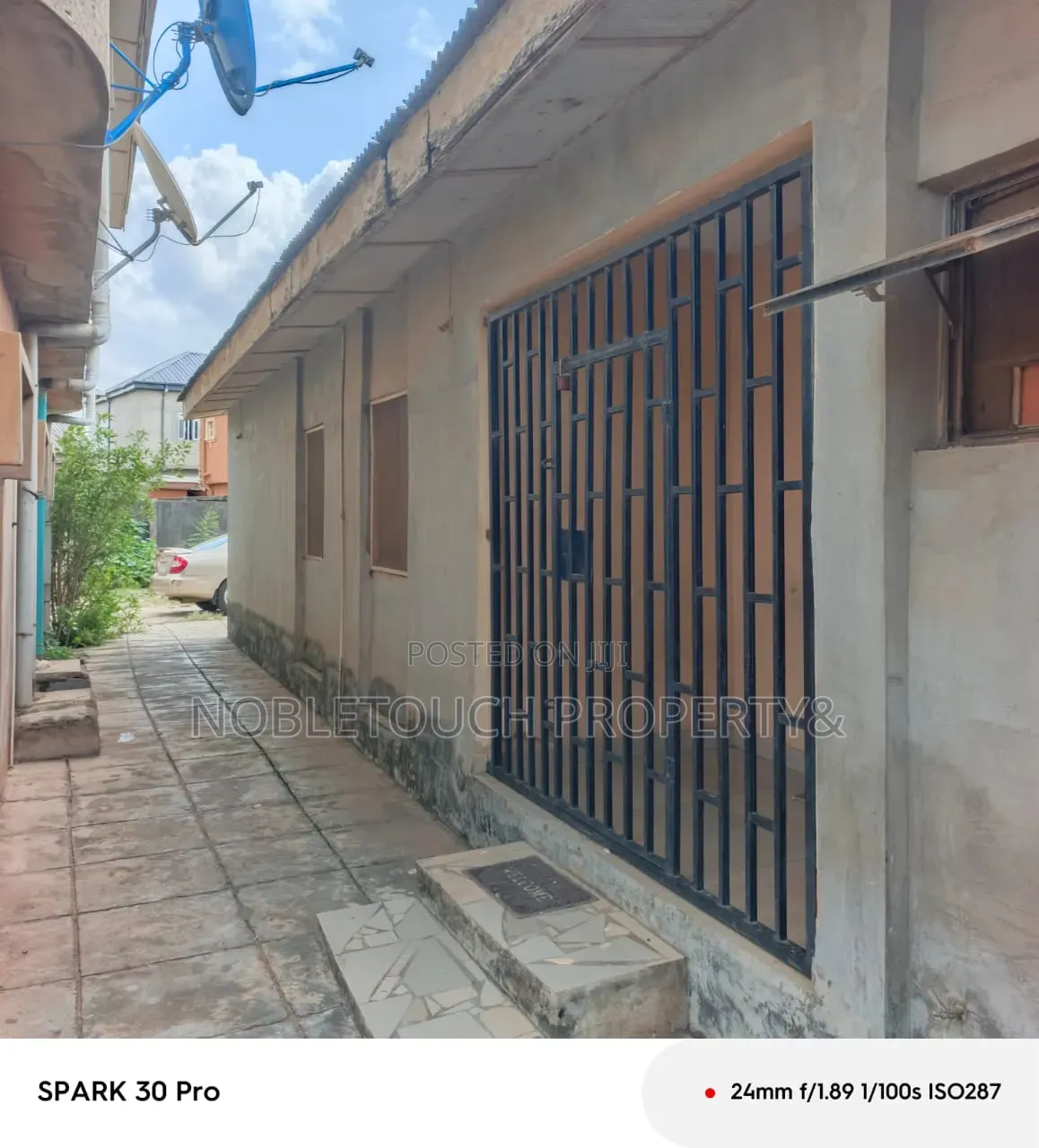 3bdrm Block of Flats in Igando Lagos, Egan for sale in Egan