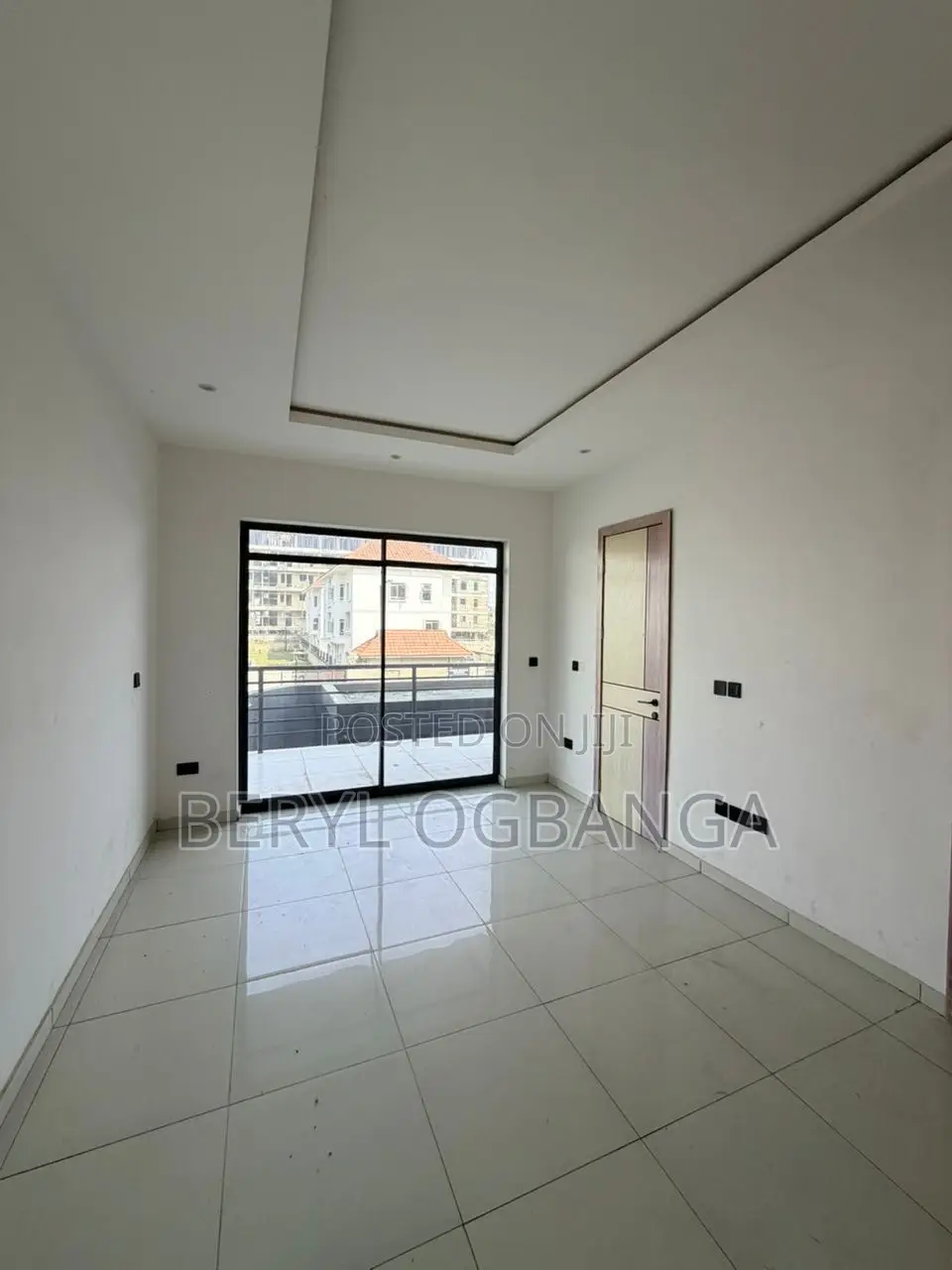 4bdrm Maisonette in Lekki Phase 1 for rent in Lekki Phase 1