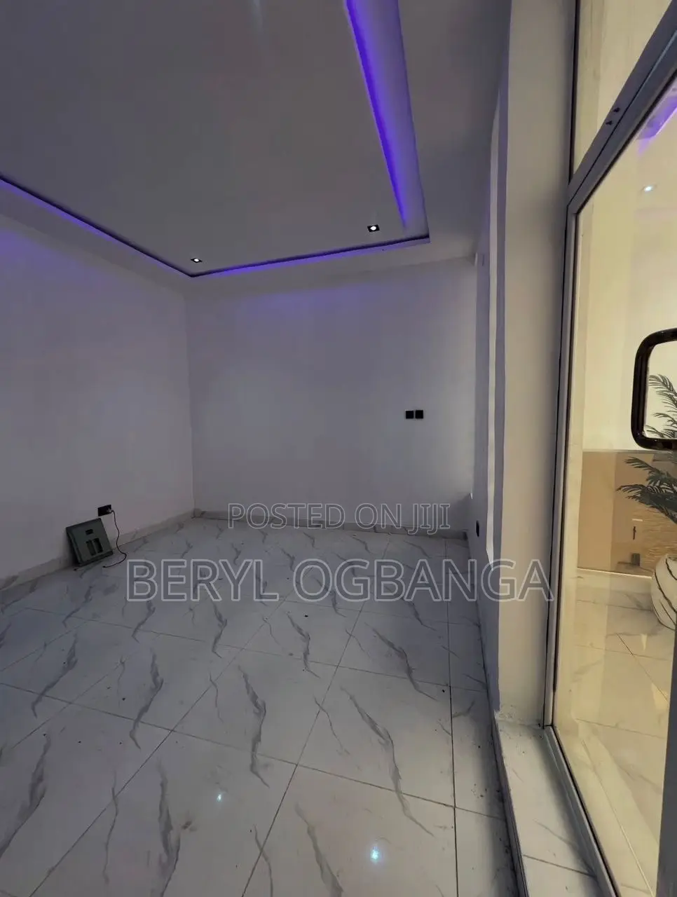 4bdrm Duplex in Ikota for rent in Ikota
