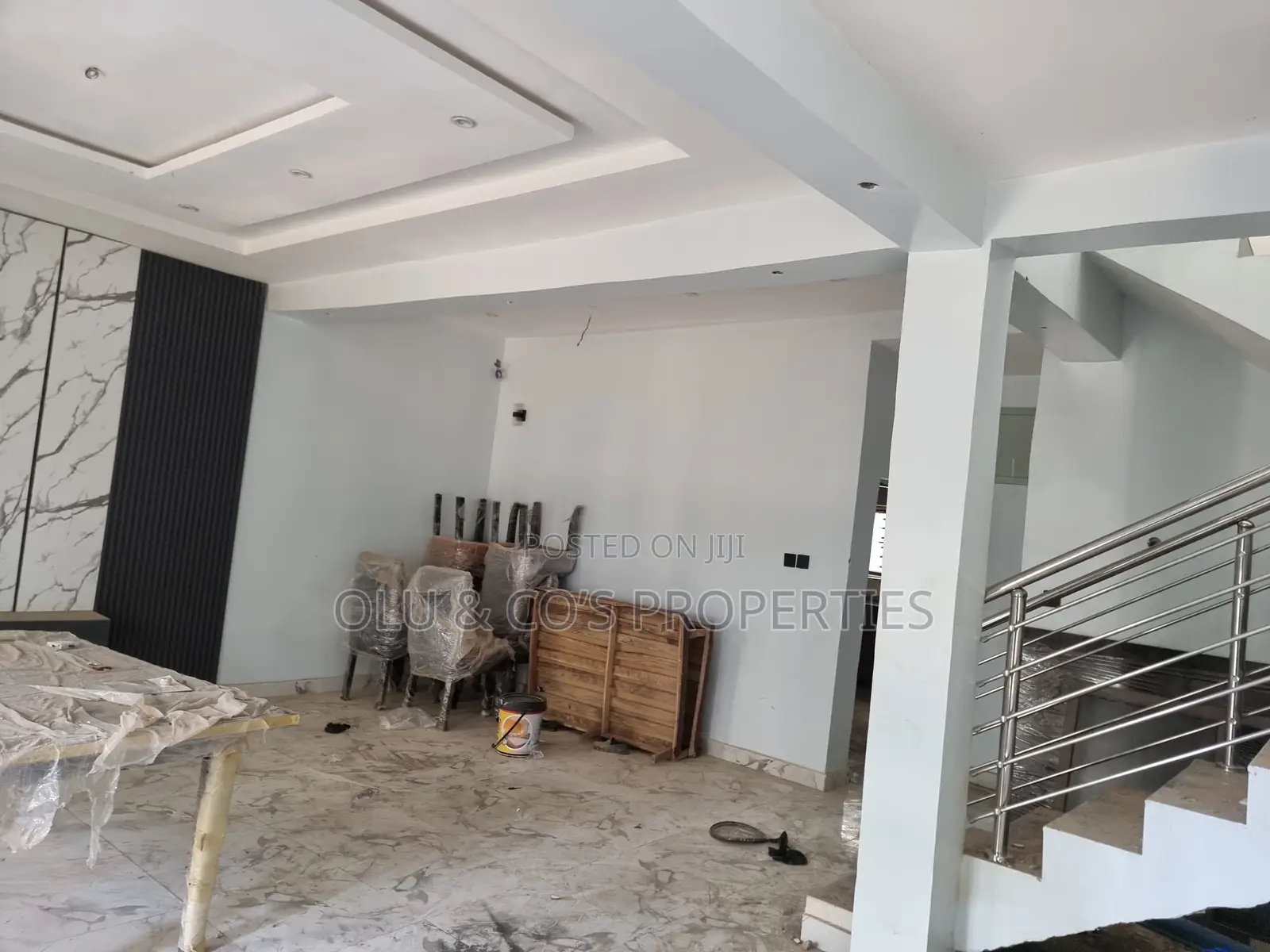 4bdrm Duplex in An Estate In Lugbe for rent in Lugbe District