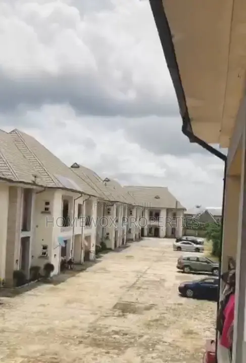 2bdrm Block of Flats in Obio-Akpor for sale in Obio-Akpor