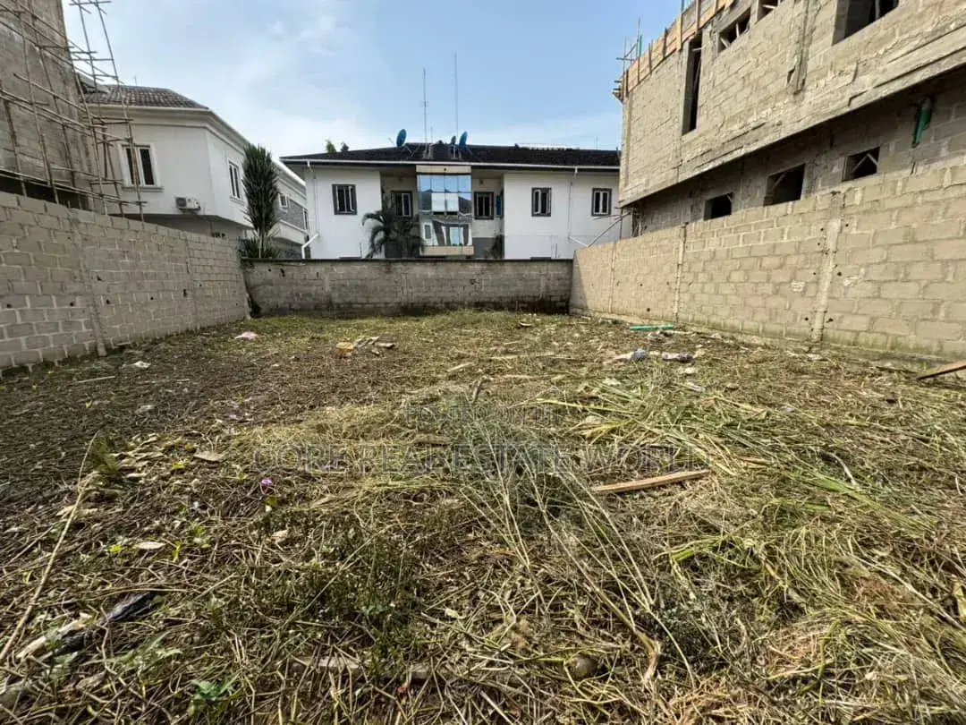 Hot Half Plot of Land in Onishow and Bogije for Sale in Bogije