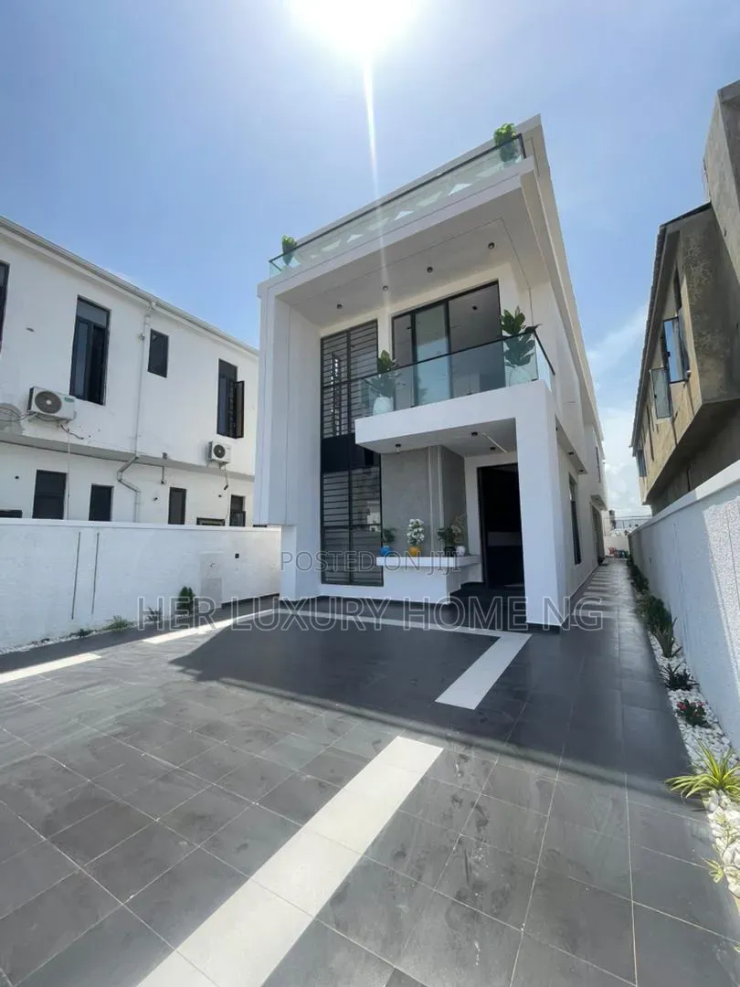 Furnished 5bdrm Duplex in Ikota Gra, Lekki for sale in Lekki