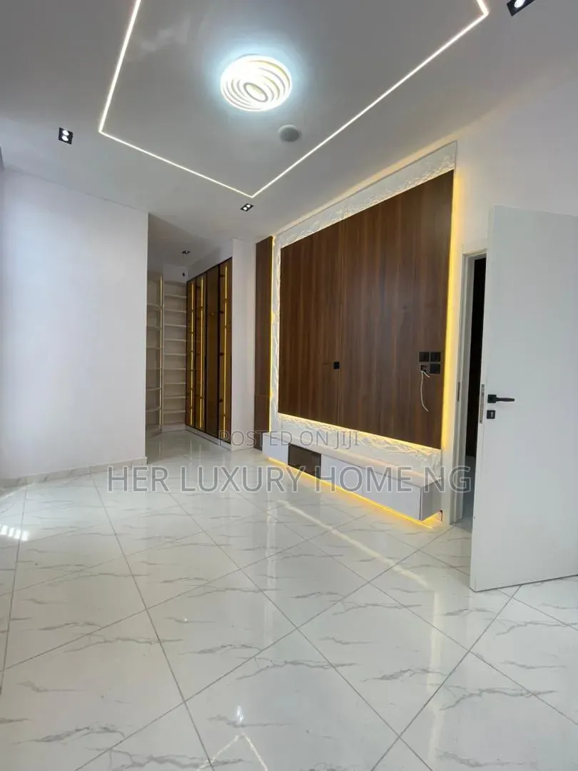 Furnished 5bdrm Duplex in Ikota Gra, Lekki for sale in Lekki