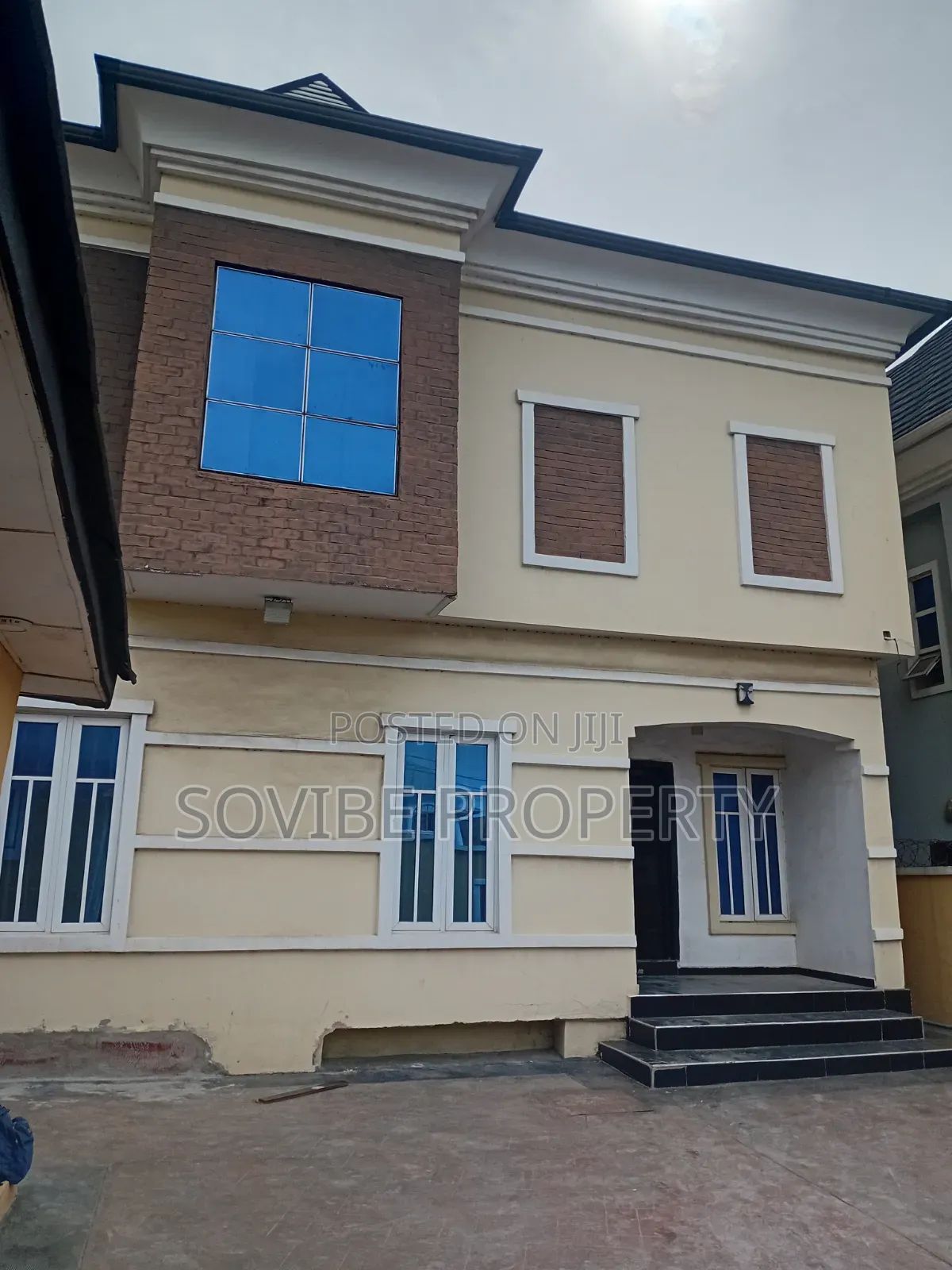 Furnished 5bdrm Duplex in Lagoon  Estate, Ogudu-Orioke for rent in Ogudu-Orioke
