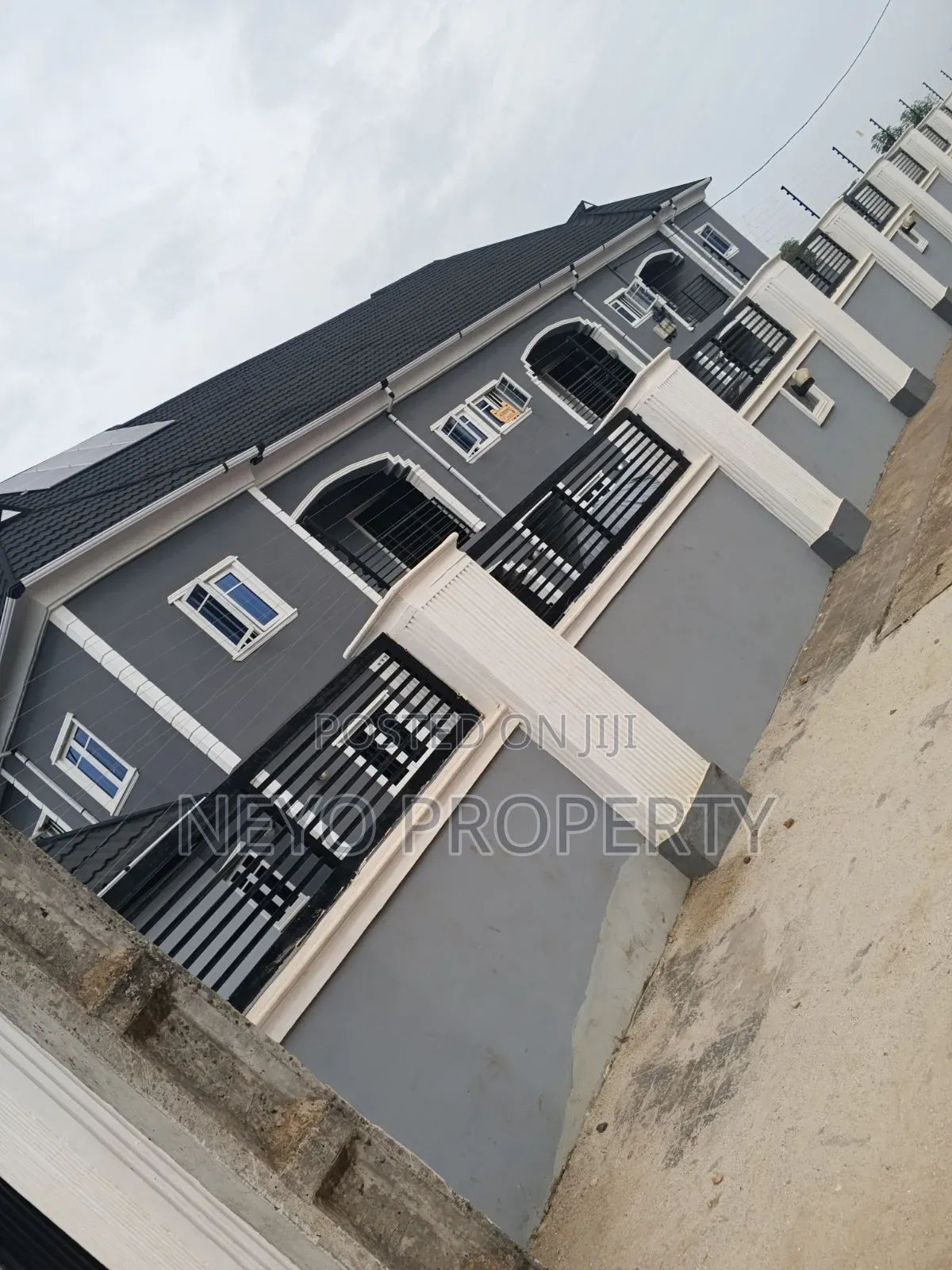 2bdrm Block of Flats in Banana Estate, Igbogbo for rent in Igbogbo